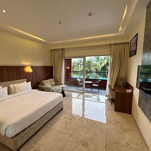 Double Room Pool View
